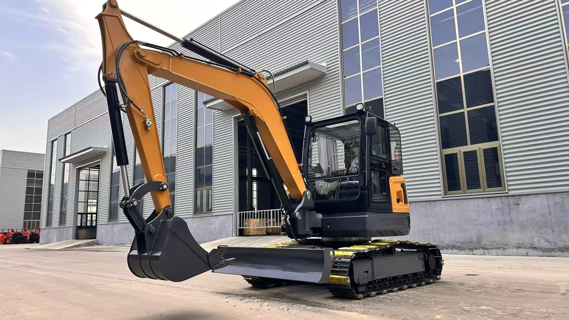6.5 Ton Compact Excavator for Earthmoving-Certeg CT65 - Image 4