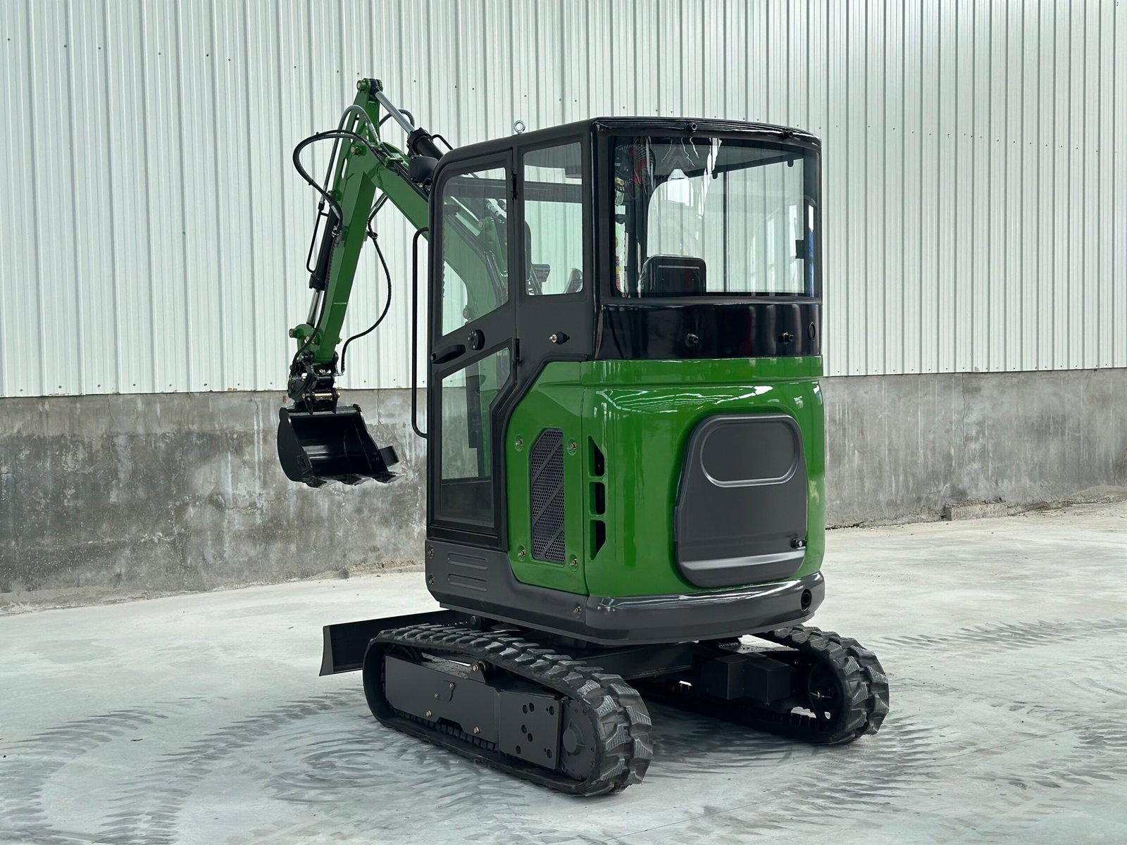 2 Ton Narrow Mini Excavator-Certeg CT20N - Image 4