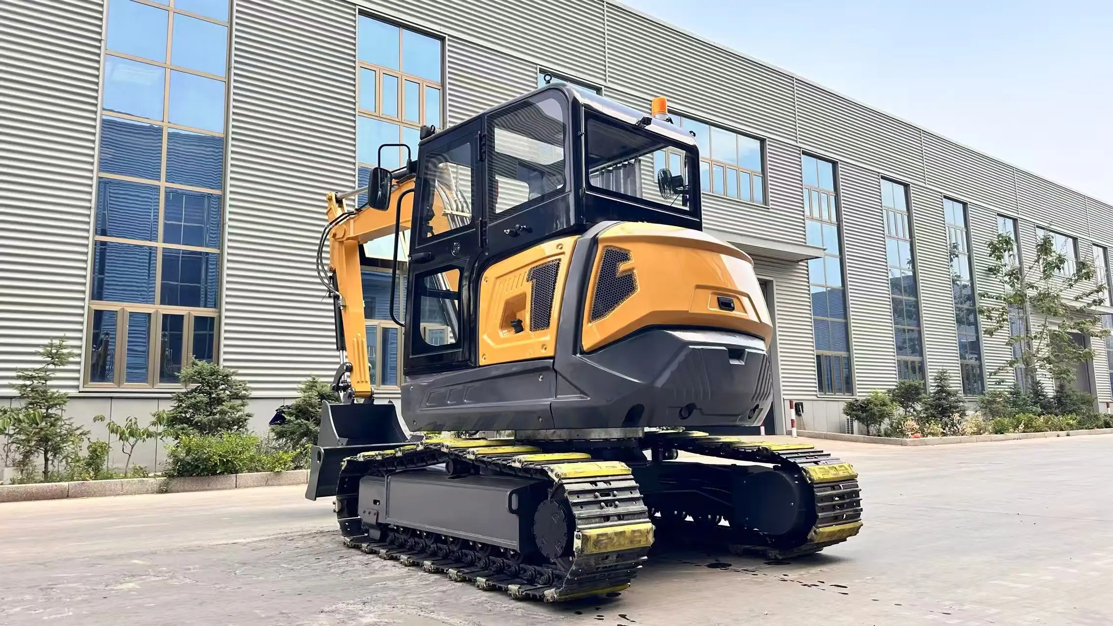 6.5 Ton Compact Excavator for Earthmoving-Certeg CT65 - Image 2