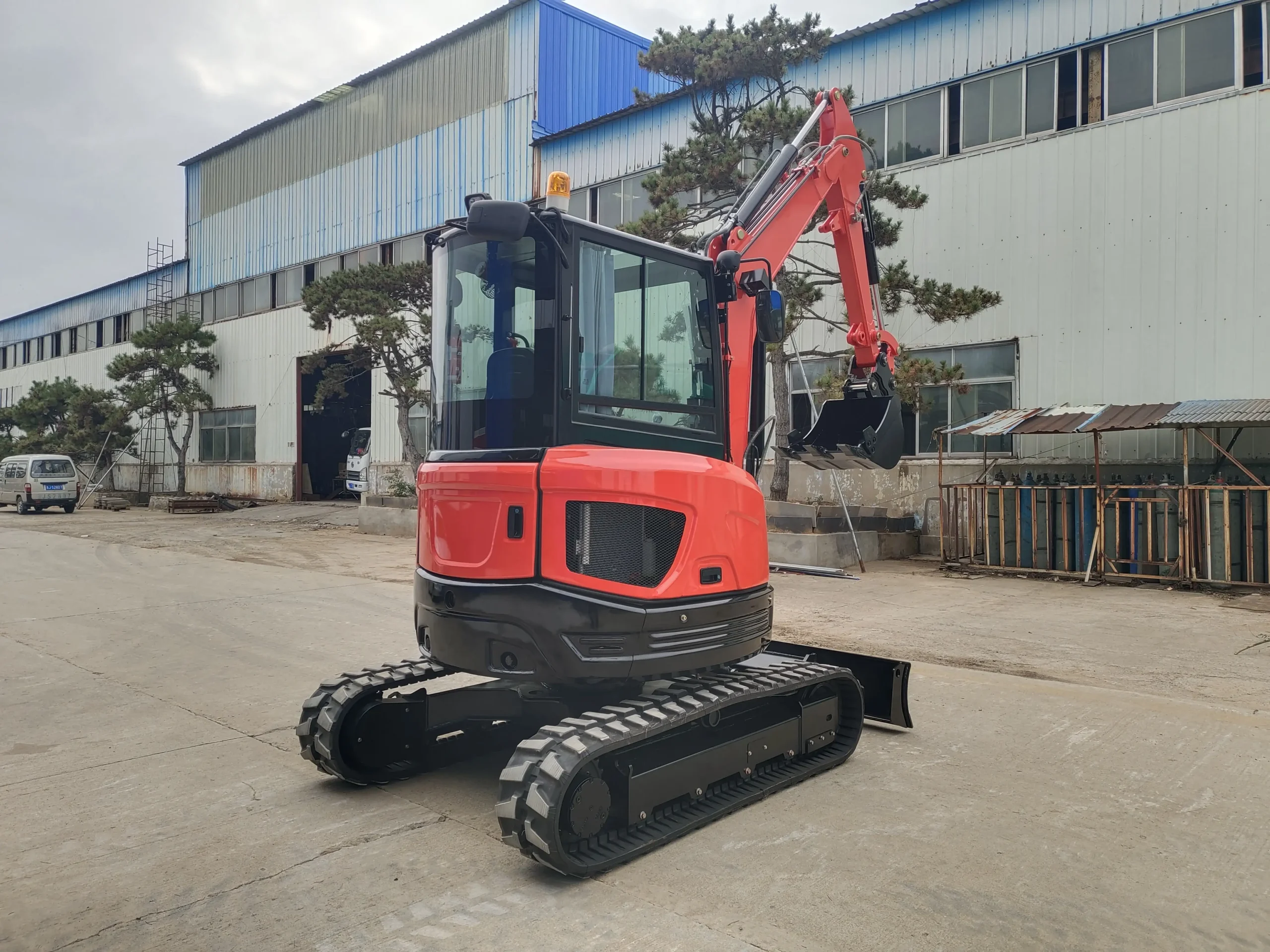 3.5 Ton Zero-Swing Excavator-Certeg CT35U - Image 3