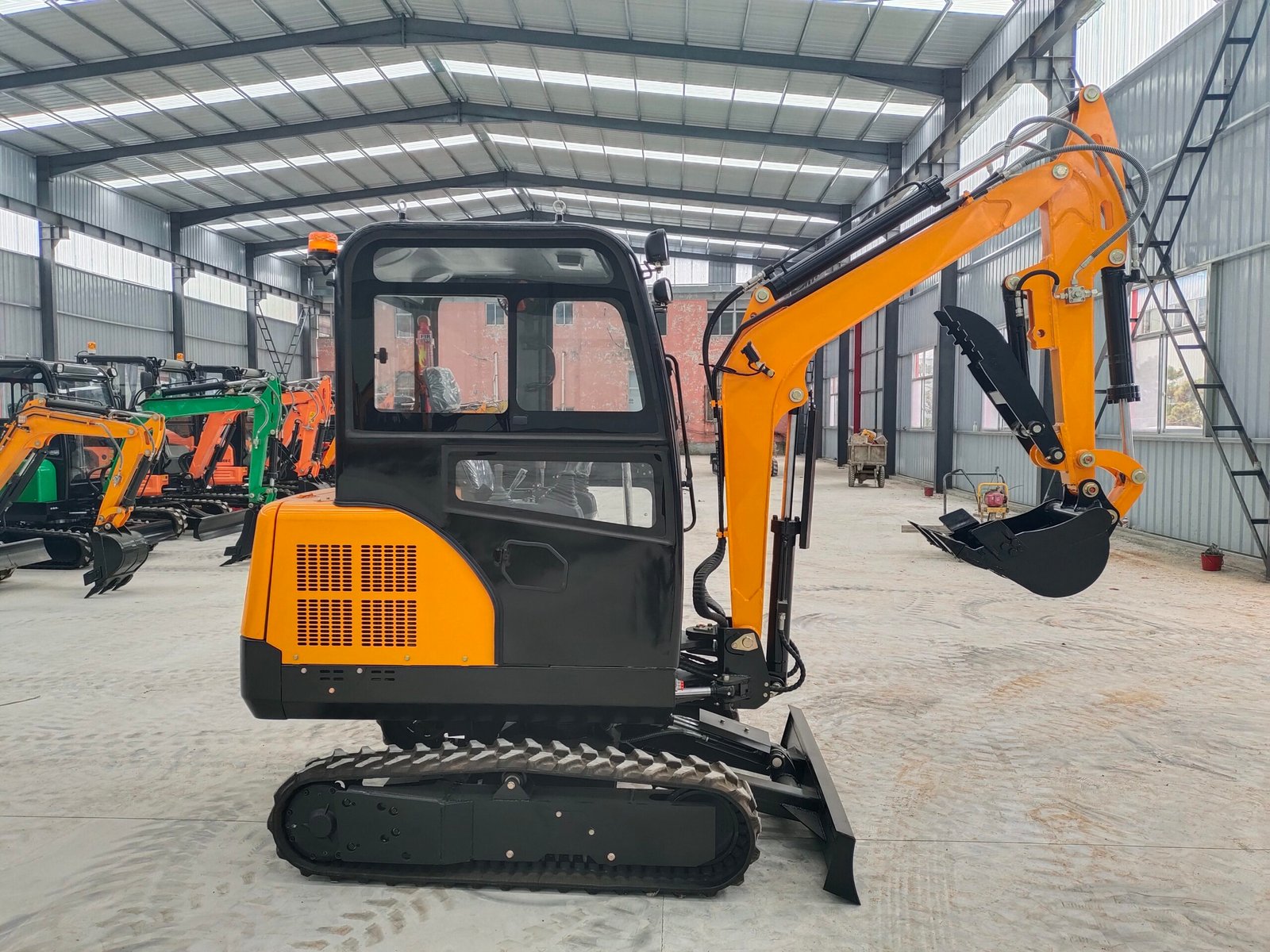 2 Ton Mini Digger with Attachments-Certeg CT20 - Image 5