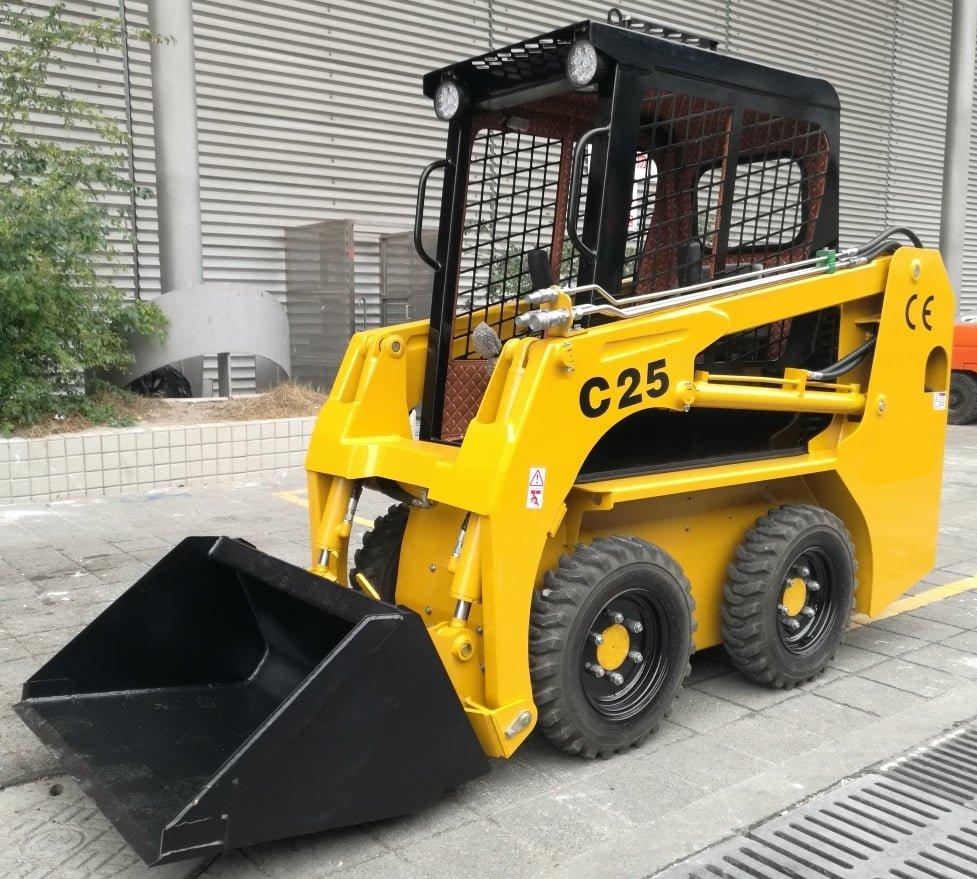 25HP Wheeled Skid Steer Loader - Certeg C25 - Image 3