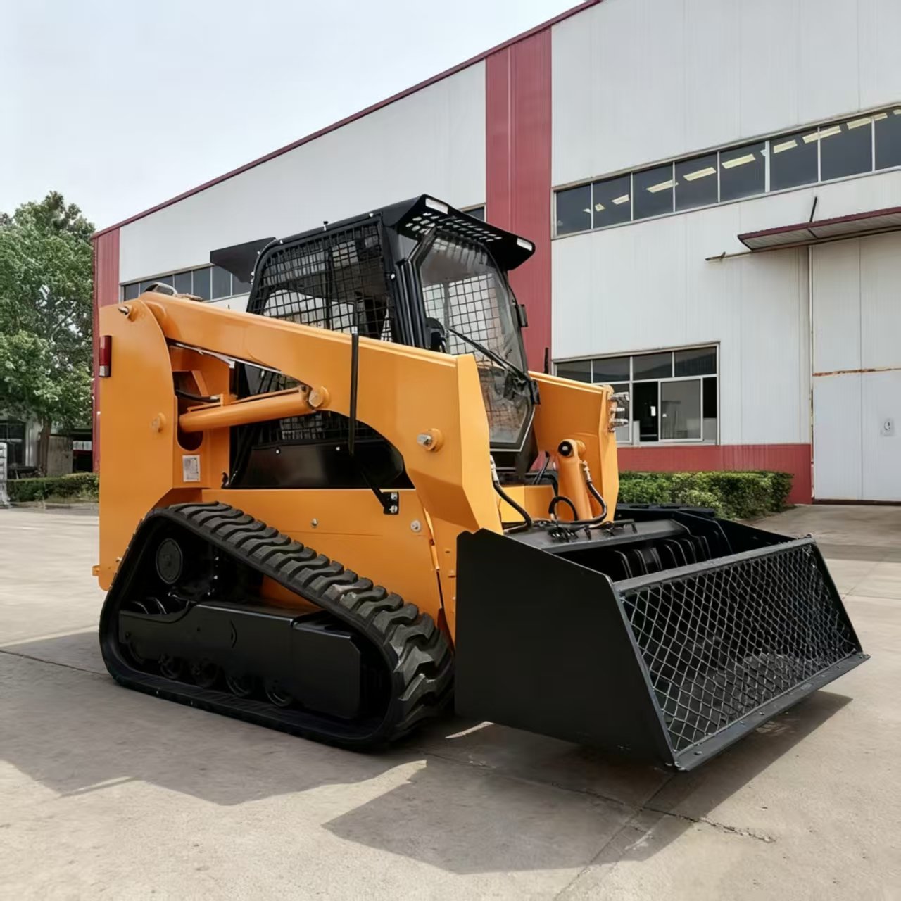 100HP Ultimate Performance Track Loader - T100 - Image 3