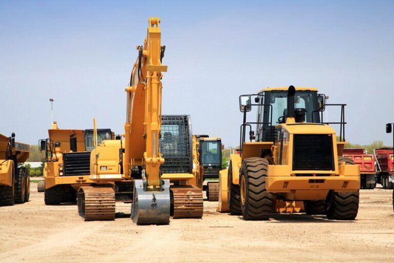7 Strategic Benefits of Large Excavator Rental: A Comprehensive Guide for Construction Professionals