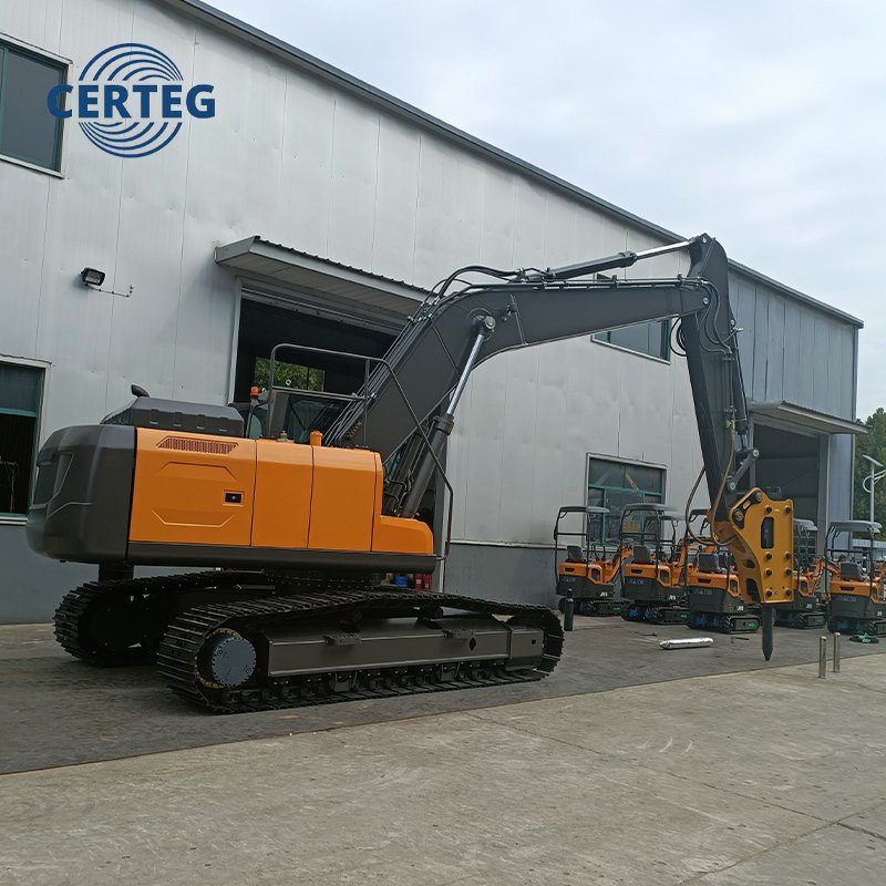 Heavy-Duty Construction King: 33 Ton Crawler Excavator CT330 - Image 3