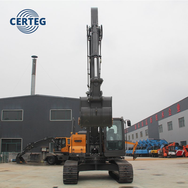 Industrial Powerhouse: 23 Ton Crawler Excavator CT230 for Mining - Image 6