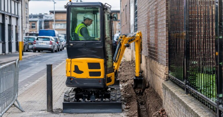 Mustang Mini Excavators 2018 Spec Guide – An Expert Operator’s Take